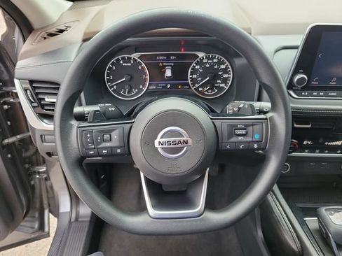 Used 2021 Nissan Rogue SV FWD image 27