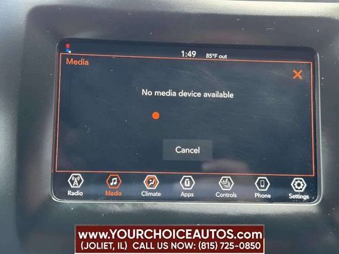 Used 2021 Jeep Cherokee Latitude Plus FWD image 25