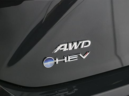 New 2026 Toyota Camry LE AWD/4WD image 10