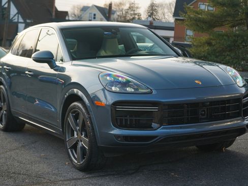 Used 2019 Porsche Cayenne Turbo image 60
