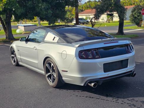 Used 2013 Ford Mustang GT Premium w/ Security Pkg image 5