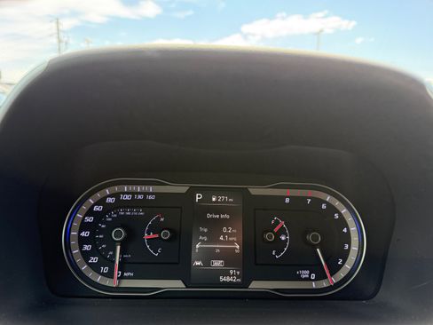 Certified 2024 Hyundai Santa Cruz SEL FWD image 10