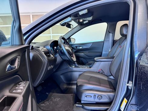 Certified 2023 Chevrolet Equinox RS image 9