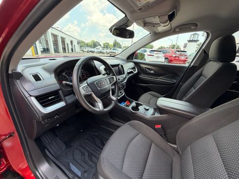 Used 2023 GMC Terrain SLE w/ Driver Convenience Package AWD/4WD image 17