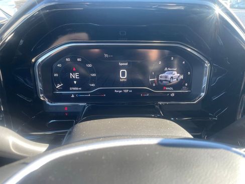 Used 2025 GMC Sierra 1500 SLT image 22