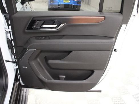 New 2026 GMC Yukon XL Denali AWD/4WD image 31