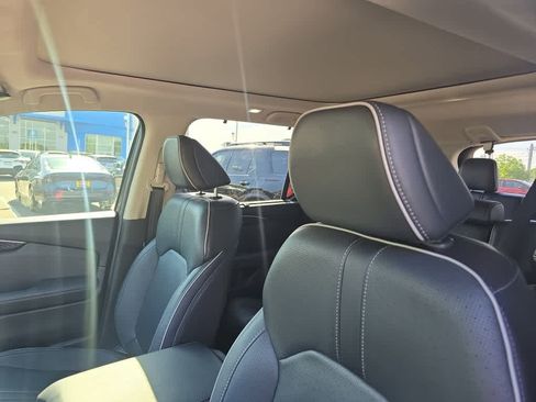 Used 2024 Honda Pilot Elite image 7