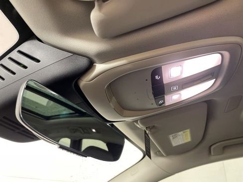 Certified 2024 Volvo XC60 T8 Plus w/ Protection Package Premier image 25