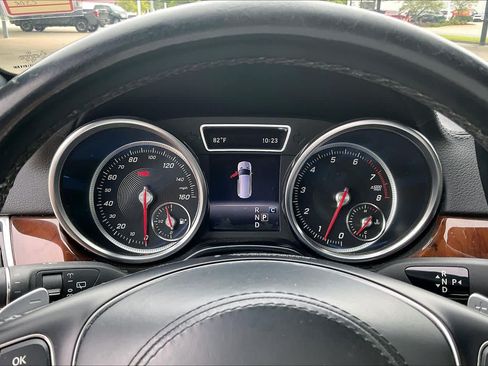 Used 2019 Mercedes-Benz GLS 450 4MATIC image 25