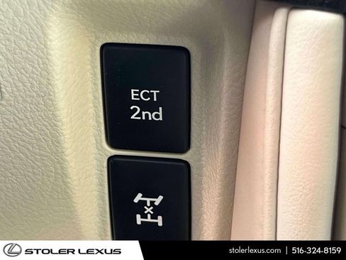 Used 2020 Lexus GX 460 Premium w/ Premium Package AWD/4WD image 35