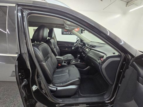 Used 2017 Nissan Rogue SL w/ SL Premium Package FWD image 21