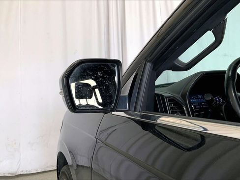 Used 2019 Ford Expedition Limited w/ Texas Edition Package RWD image 10