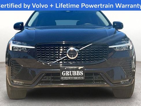 Used 2025 Volvo XC60 B5 Plus AWD/4WD image 4