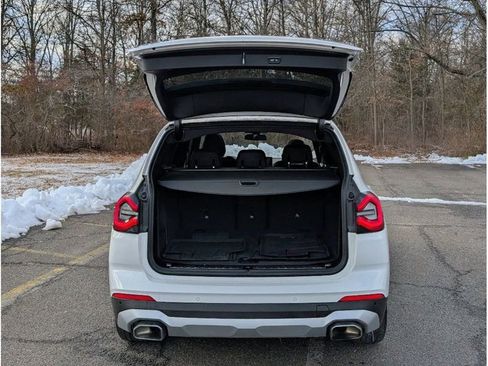 Used 2023 BMW X3 xDrive30i w/ Premium Package image 13