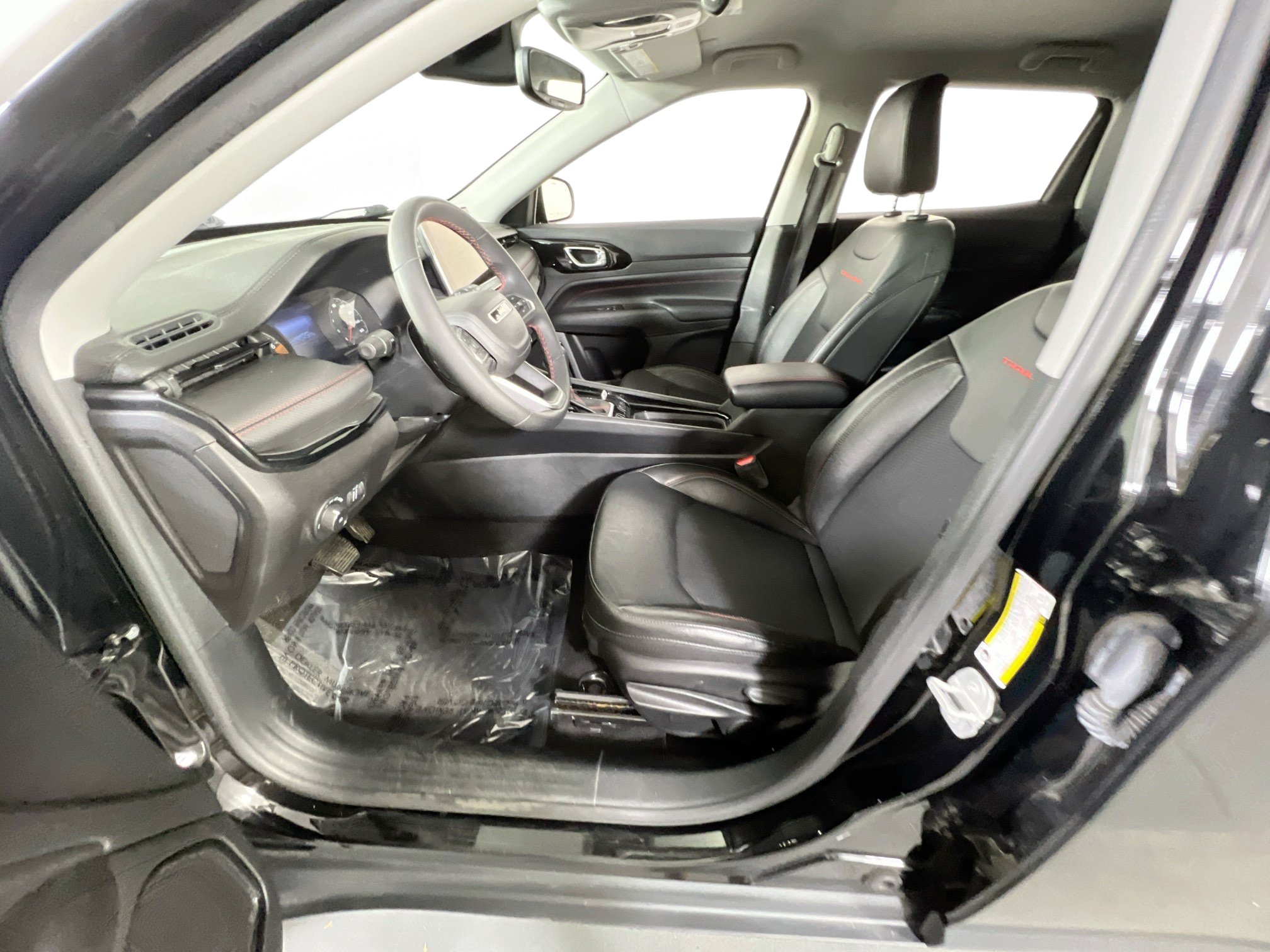 Used 2022 Jeep Compass Trailhawk AWD/4WD image 19