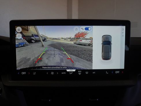 New 2026 Ford Explorer Active w/ Active Comfort Package image 32