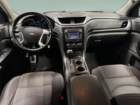 Used 2016 Chevrolet Traverse LT image 13