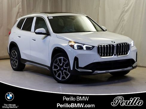 Used 2026 BMW X1 xDrive28i image 1