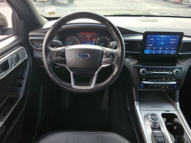 Used 2020 Ford Explorer Limited AWD/4WD image 11