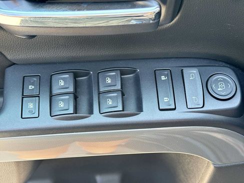 Used 2017 Chevrolet Silverado 1500 LT w/ All Star Edition AWD/4WD image 16