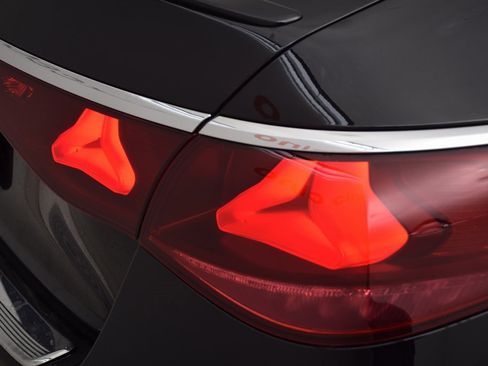 New 2026 Mercedes-Benz E 350 Sedan image 13