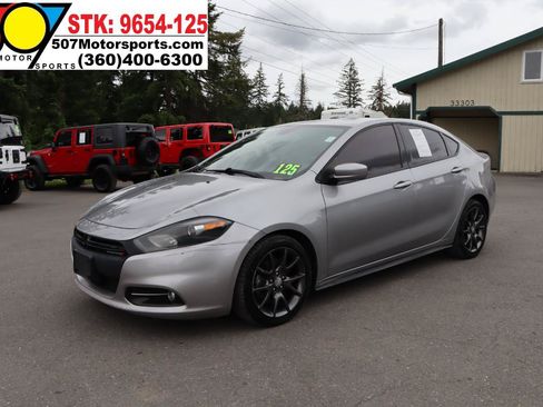 Used 2015 Dodge Dart SXT w/ Sun/Sound Group FWD image 11