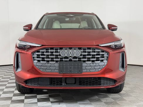 Used 2025 Audi Q5 Premium Plus image 5