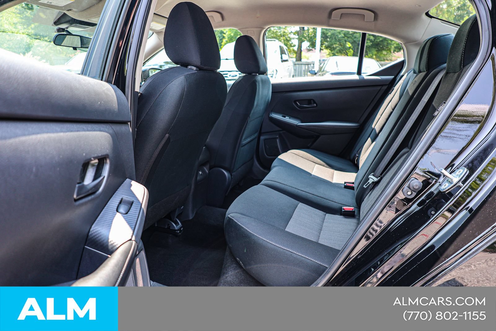 Used 2024 Nissan Sentra SV FWD image 18