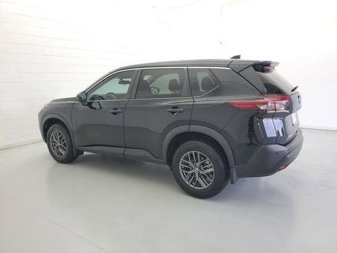 Used 2021 Nissan Rogue S image 7