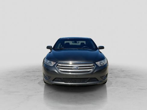 Used 2015 Ford Taurus SEL w/ Equipment Group 201A FWD image 12