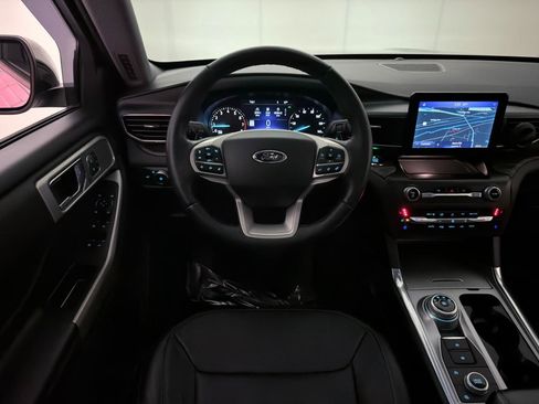 Used 2020 Ford Explorer Limited w/ Class III Trailer Tow Package AWD/4WD image 27