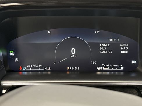 Used 2022 Lincoln Nautilus Reserve image 13