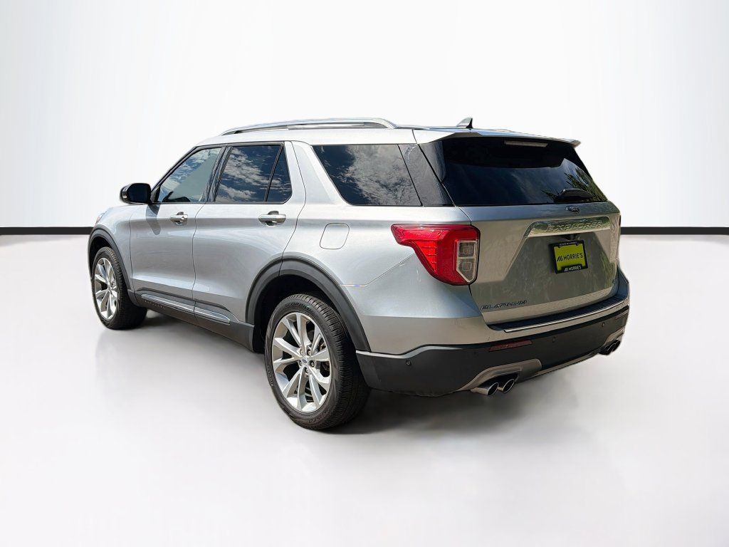 Used 2022 Ford Explorer Platinum w/ Equipment Group 601A AWD/4WD image 7