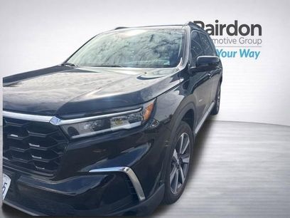 Used 2025 Honda Pilot Touring