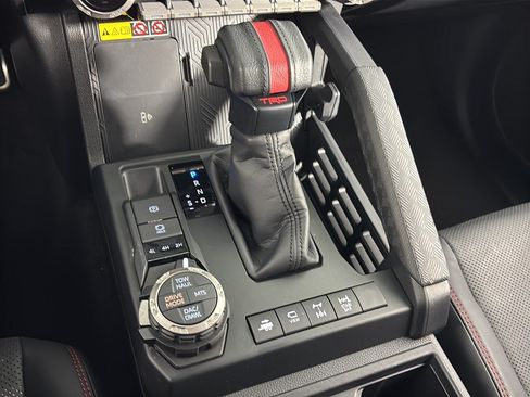 Used 2025 Toyota 4Runner TRD Pro AWD/4WD image 21