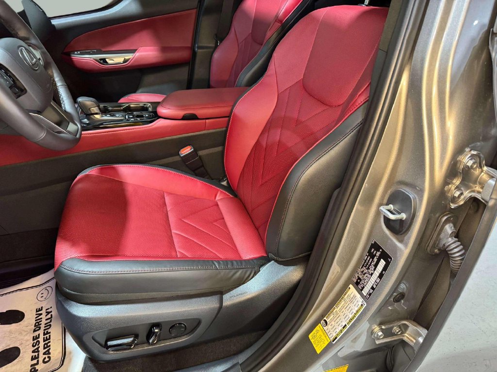 Used 2025 Lexus NX 350h AWD w/ Accessory Package (2T) image 5