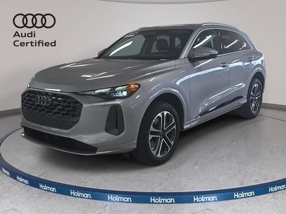 Used 2025 Audi Q5 Premium w/ Convenience Package