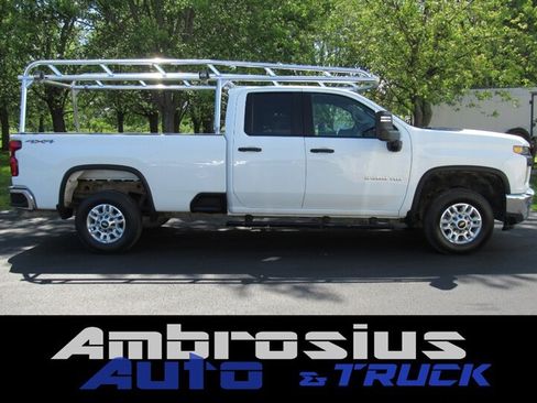 Used 2021 Chevrolet Silverado 2500 W/T w/ WT Convenience Package AWD/4WD image 1