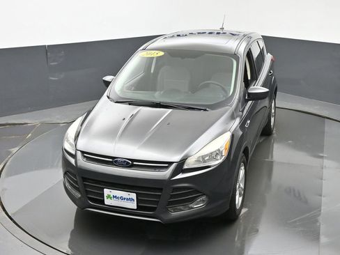 Used 2015 Ford Escape SE image 25
