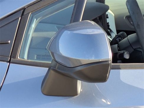 Used 2022 Toyota Corolla LE image 11