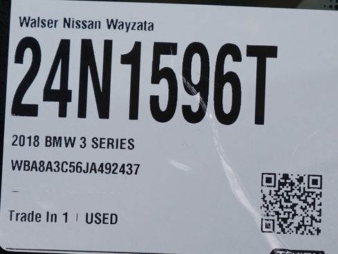 Used 2018 BMW 320i xDrive 320i xDrive image 30