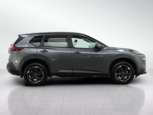 Used 2023 Nissan Rogue SV w/ SV Premium B Package AWD/4WD image 6