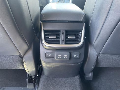 Used 2022 Subaru Outback Limited w/ Popular Package #2 AWD/4WD image 22