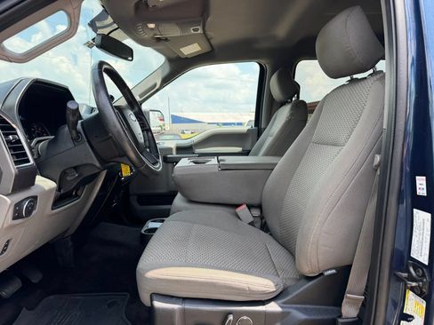 Used 2015 Ford F150 XLT w/ Equipment Group 302A Luxury AWD/4WD image 11