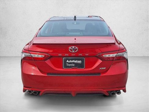 Used 2019 Toyota Camry XSE image 7