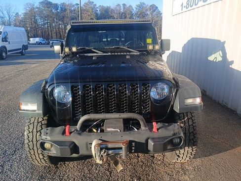 Used 2020 Jeep Gladiator Sport w/ Quick Order Package 24S image 10