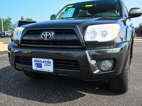 Used 2007 Toyota 4Runner Limited AWD/4WD image 11