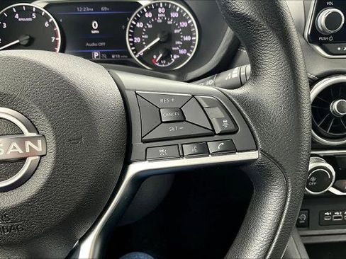 Certified 2025 Nissan Sentra SV image 23