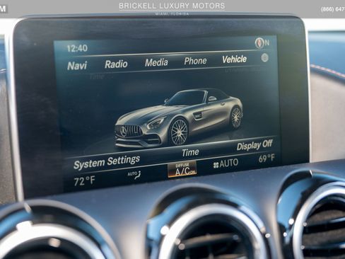 Used 2018 Mercedes-Benz AMG GT Roadster image 29