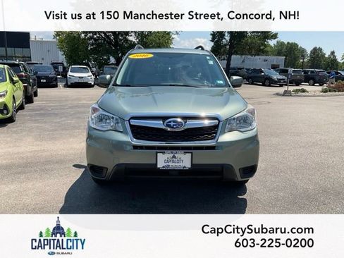 Used 2016 Subaru Forester 2.5i Premium w/ Popular Package #2 AWD/4WD image 3